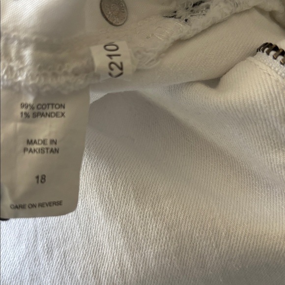 Denim Bermuda Shorts - Picture 4 of 5